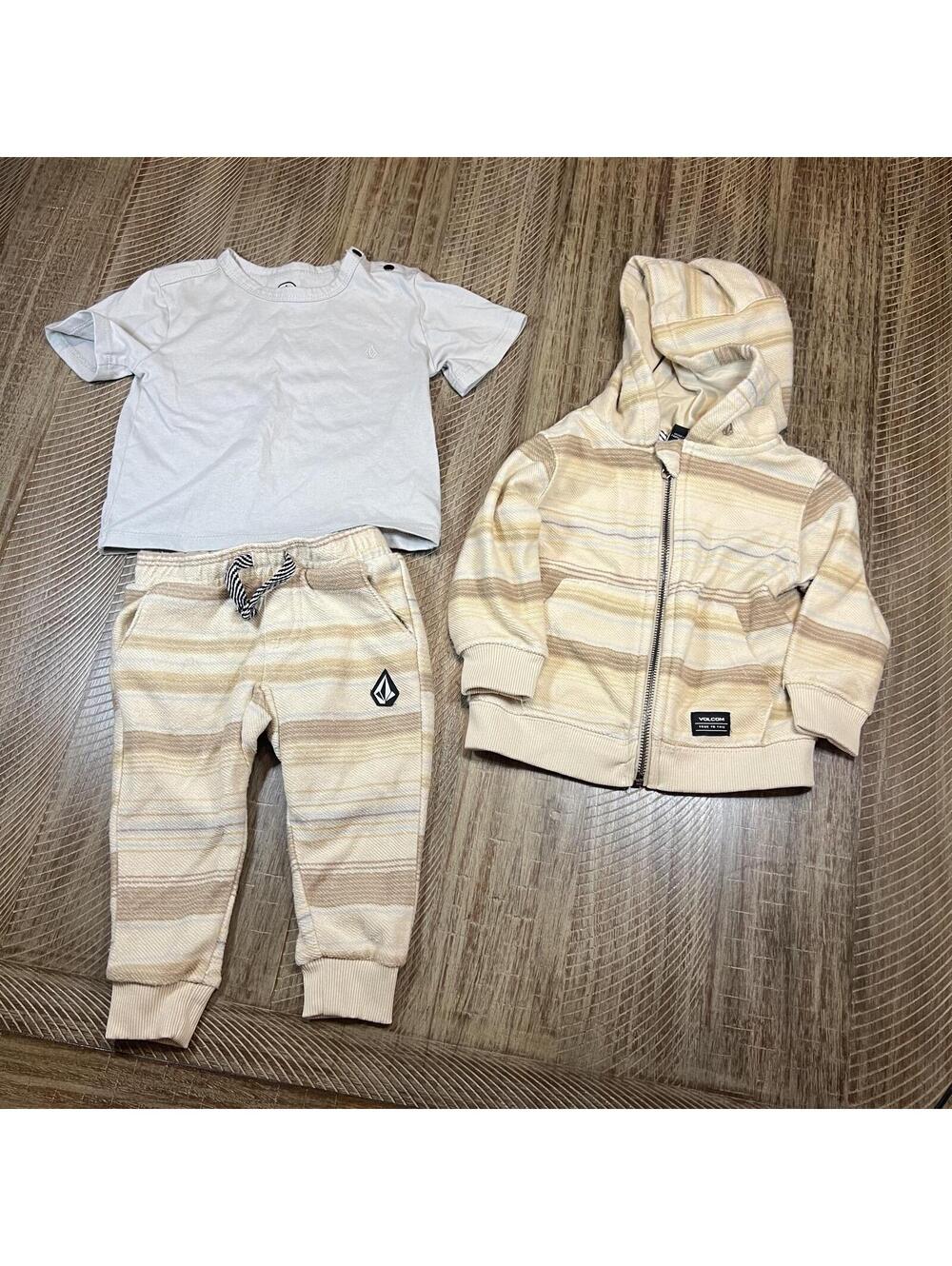 Baby Boy Volcom 3 Piece matching outfit - 12 M